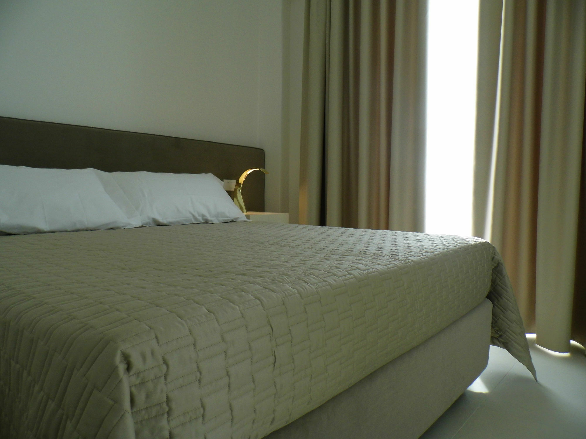 Siracusa Luxury Apartment 레조디칼라브리아 외부 사진